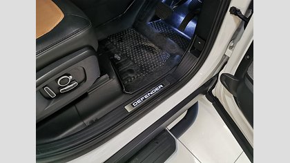 Defender 130 41