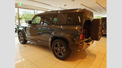 Defender 110 1