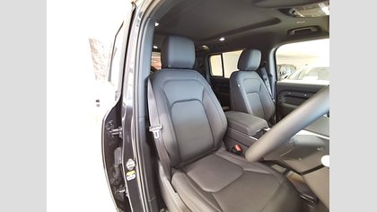 Defender 110 16