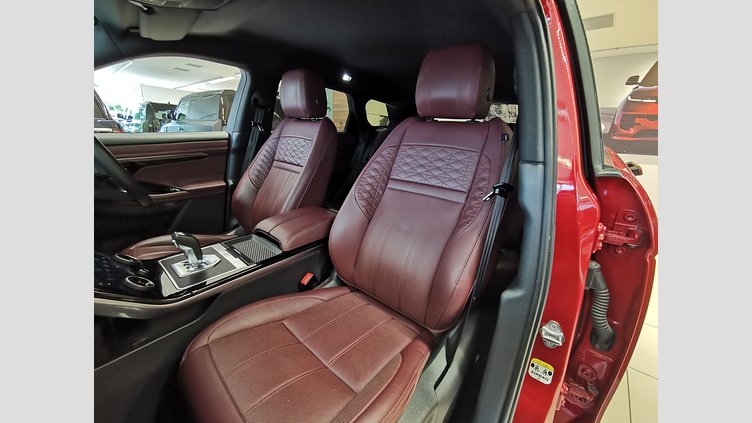 2019 認定中古車 Land Rover Range Rover Evoque フィレンツェレッド P200 SE