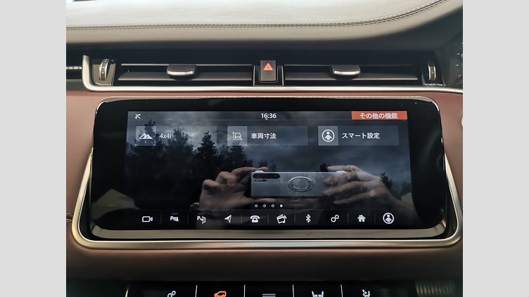 2019 認定中古車 Land Rover Range Rover Evoque フィレンツェレッド P200 SE