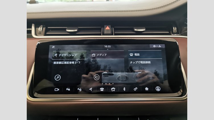 2019 認定中古車 Land Rover Range Rover Evoque フィレンツェレッド P200 SE