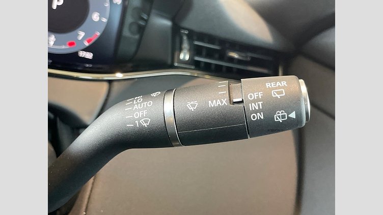 2024 認定中古車 Land Rover Range Rover Evoque カルパチアングレイ P200（ガソリン） スタンダードホイールベース DYNAMIC SE