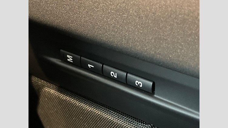 2024 認定中古車 Land Rover Range Rover Evoque カルパチアングレイ P200（ガソリン） スタンダードホイールベース DYNAMIC SE