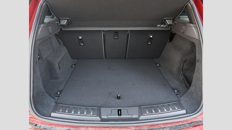 2019 認定中古車 Land Rover Range Rover Evoque フィレンツェレッド D180 R-DYNAMIC SE