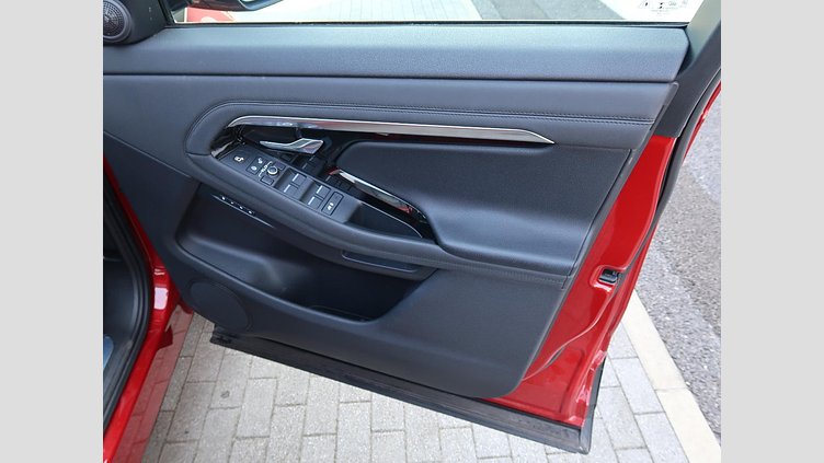 2019 認定中古車 Land Rover Range Rover Evoque フィレンツェレッド D180 R-DYNAMIC SE