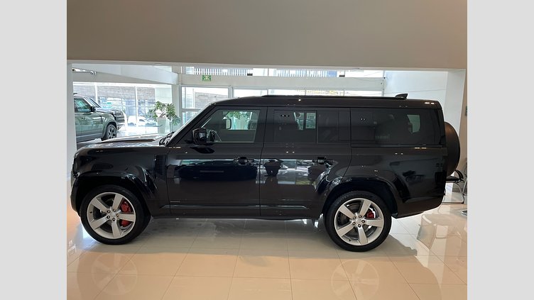 2025 Seminuevos Approved Land Rover Defender 130 Santorini Black P400 Gasolina MHEV X