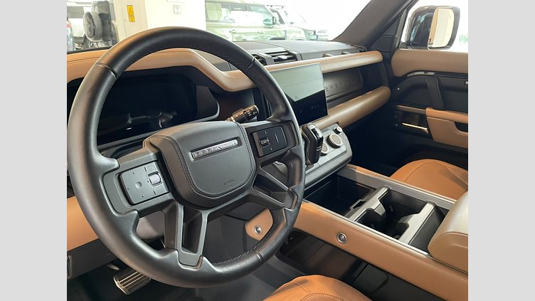 2025 Seminuevos Approved Land Rover Defender 130 Santorini Black P400 Gasolina MHEV X