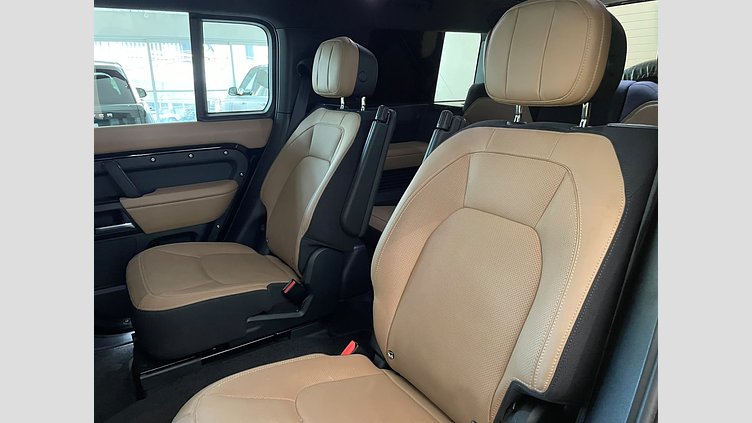2025 Seminuevos Approved Land Rover Defender 130 Santorini Black P400 Gasolina MHEV X