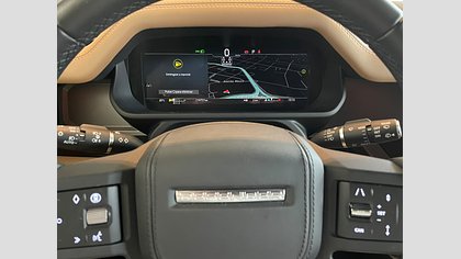 Defender 130 10