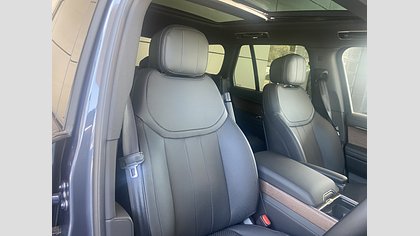 Range Rover 11
