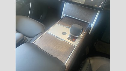 Range Rover 22
