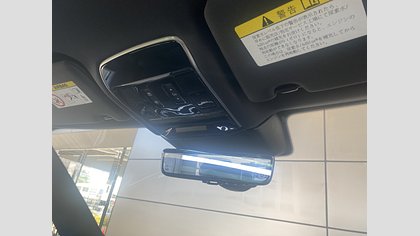 Range Rover 24