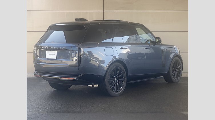 2025 認定中古車 Land Rover Range Rover ヴァレジネブルー D350 AWD MHEV（AT） スタンダードホイールベース SE