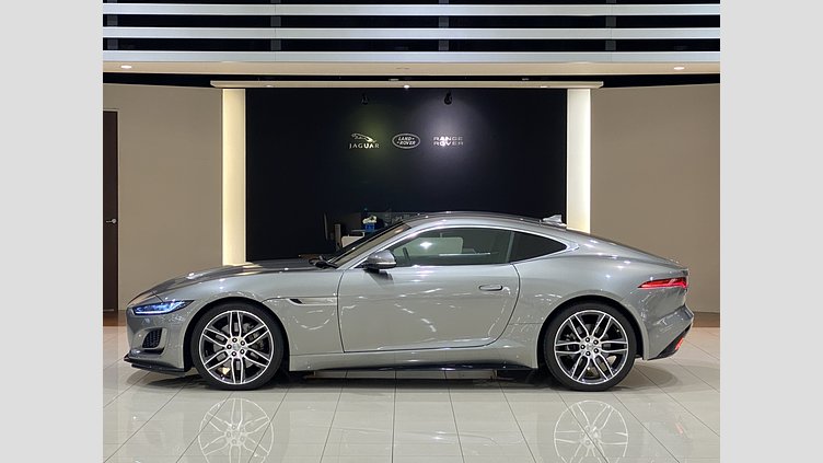 2020 認定中古車 Jaguar F-Type シリコンシルバー P300 オートマチック 後輪駆動 F-TYPEクーペ R-DYNAMIC