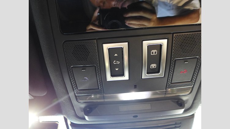 2023 認定中古車 Jaguar F-Pace フィレンツェレッド D204 AWD（オートマチック）MHEV R-DYNAMIC SE　D200