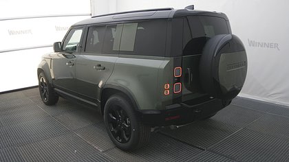 Defender 110 2