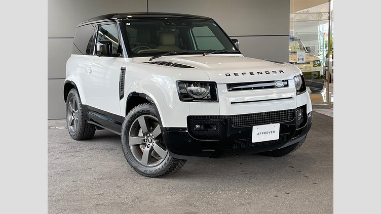2025 認定中古車 Land Rover Defender 90 フジホワイト D350 ディーゼルマイルドハイブリッド X-Dynamic HSE