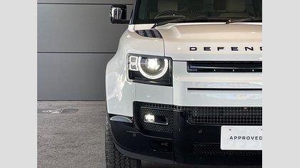 Defender 90 57