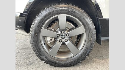 Defender 90 54