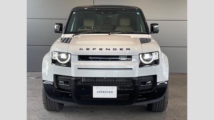 2025 認定中古車 Land Rover Defender 90 フジホワイト D350 ディーゼルマイルドハイブリッド X-Dynamic HSE