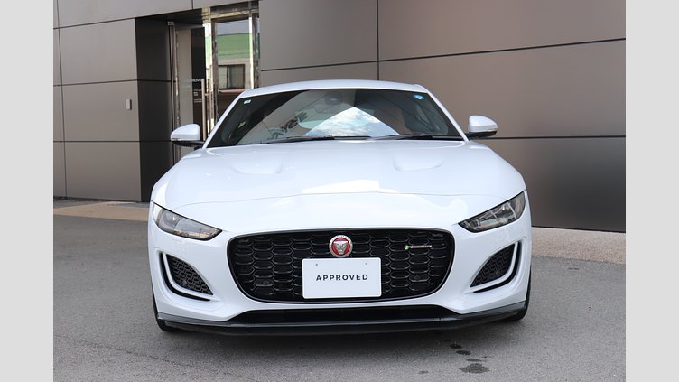 2021 認定中古車 Jaguar F-Type ユーロンホワイト P380 オートマチック 後輪駆動 F-TYPEクーペ R-DYNAMIC