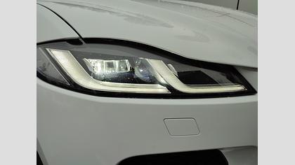 2022 Approved/Jazdené Jaguar F-Pace Fuji White AWD 2.0d I4 D165 MHEV AWD A/T Obrázok 26