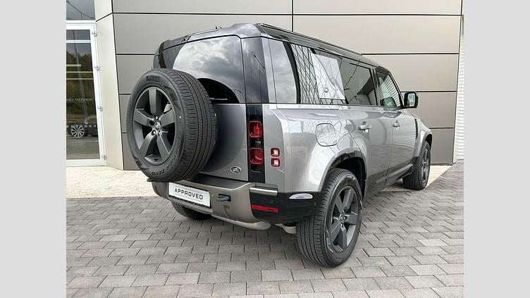2023 Novo vozilo Land Rover Defender 110 Eiger Grey AWD X-Dynamic HSE 300PS