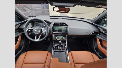 2023 Approved/Jazdené Jaguar XE EIGER GREY 2.0D 204PS MHEV R-Dynamic Black AWD Auto Obrázok 7
