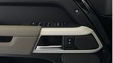 2023 Nowy  Defender 110 Santorini Black AWD  Defender MY23.5 3.0 I6 400 PS AWD Auto XS Edition 110 Zdjęcie 8