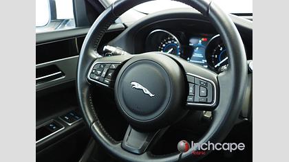 2019 Käytetty Jaguar XF valkoinen Sportbrake E-Performance Pure Business Aut Image 7