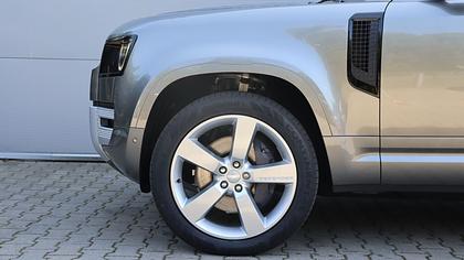 2022 Nowy Land Rover Defender Silicon Silver AWD XS Edition 110 3.0 I6 400 KM Zdjęcie 8