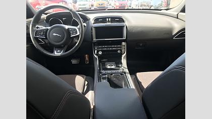 2018 Approved/Jazdené Jaguar XE Caldera Red 2.0 I4 200 PS RWD Auto, R-Sport Obrázok 13