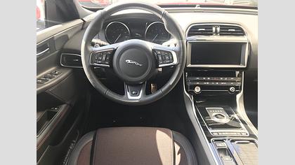 2018 Approved/Jazdené Jaguar XE Caldera Red 2.0 I4 200 PS RWD Auto, R-Sport Obrázok 14