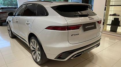 2021 Seminuevos Approved Jaguar F-Pace Yulong White 3.0l AWD P400 R-Dynamic MHEV Imagen 2